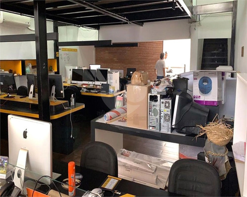 Imagem 4 de 15 de Prédio Comercial Excelente Localização - Reo684508