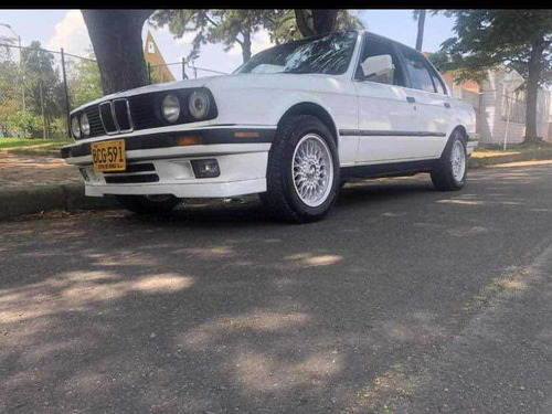 BMW Serie 3 2.5 325i E30