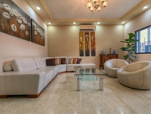 Casa Urb El Trigal