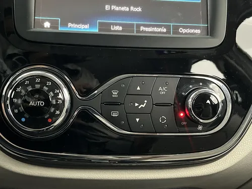 Renault Captur 2.0 Intens At