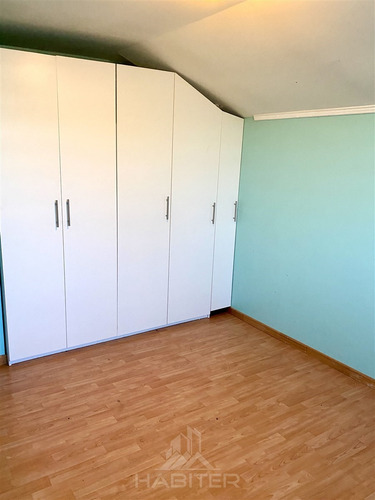 Amplia Casa En Venta De 4 Dorm. En Curicó