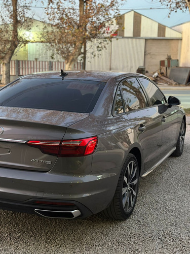 Audi A4 2.0 40 Tfsi Front