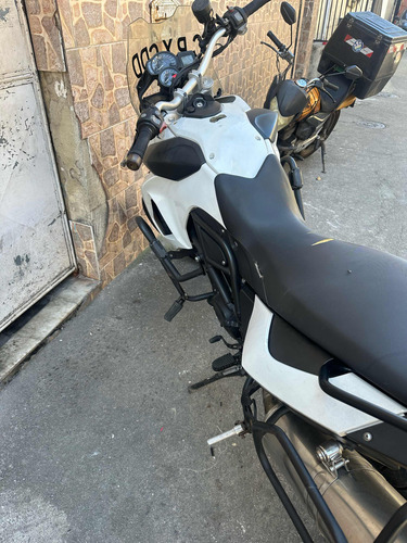 Bmw F800 2012 Moto Usada Aos Fins De Semana
