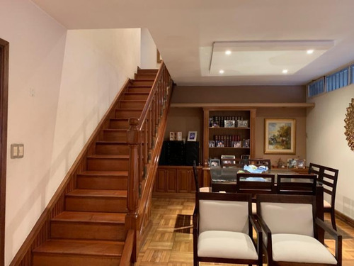 Imagen 2 de 14 de Venta De Casa Puerto Buceo De 4 Dormitorios