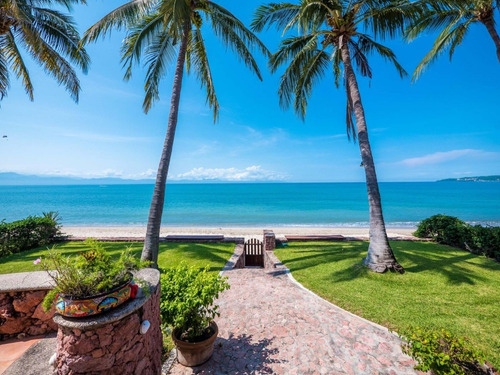 Imagen 1 de 14 de Casa En Venta, Frente A Playa, Bucerias $2,650,000 Usd