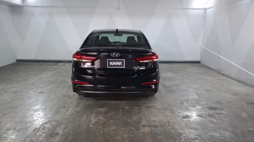 Hyundai Elantra 2.0 LIMITED TECH NAVI AUTO