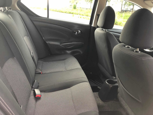 Imagen 10 de 13 de Nissan Versa 2019 1.6 Advance Mt