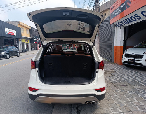 Hyundai Santa Fe 3.3 7l 4wd Aut. 5p