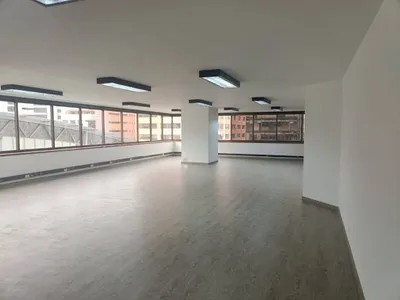 Oficina en arriendo