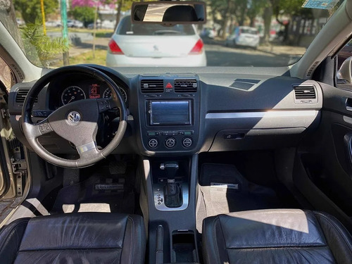 Imagen 18 de 25 de Volkswagen Vento 2009 2.0 T Fsi Elegance Dsg