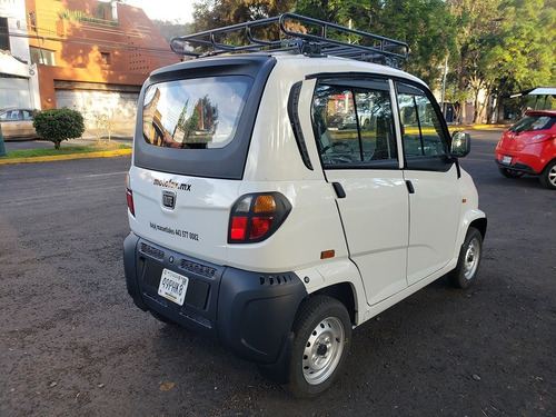 Imagen 8 de 11 de Bajaj Qute