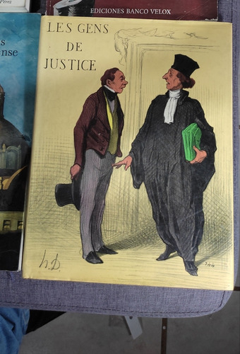 Libro De Colección Francés  Les Gens De Justice 