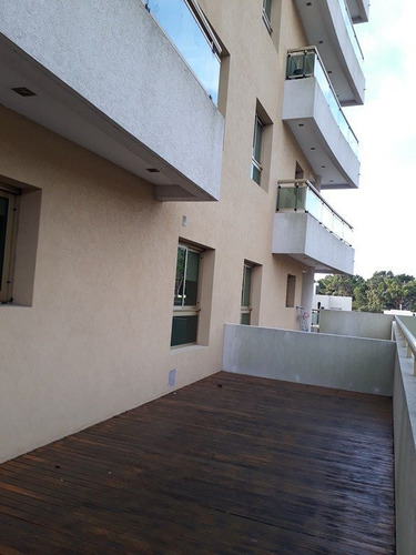 Imagen 8 de 12 de Building Albar Iv 1º B