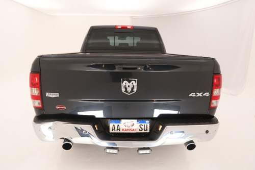 Dodge Ram 1500 5.7 V8 2017 Negra