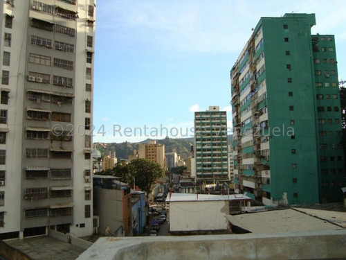 Mls #25-2853 A Pocos Pasos De La Av. San Martín