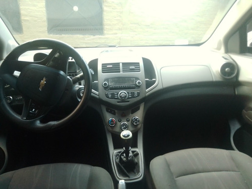 Imagen 8 de 17 de Chevrolet Sonic 2013 1.6 Lt
