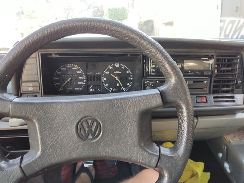 Volkswagen Santana 2000 2.0 4p