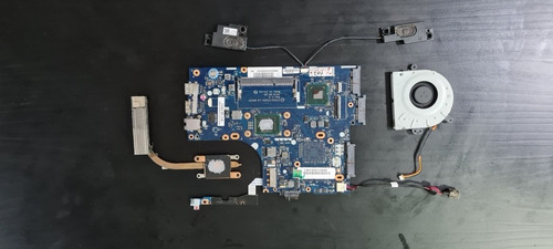 Imagem 9 de 9 de (lpc0543)... Placa Mãe Lenovo S400 (la8951p) I3, Funcionando