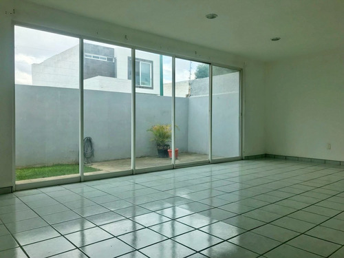 Imagen 7 de 12 de Hermosa Casa En Venta Santillana Residencial Solares