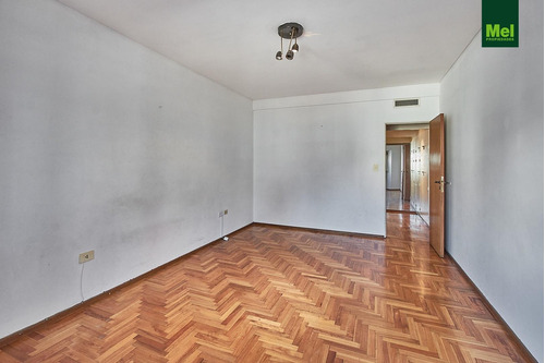 Imagen 12 de 30 de Excelente Piso Alto 5 Amb | 2 Cocheras | Belgrano