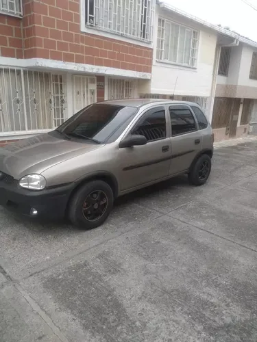 Tapetes Pvc Chevrolet Corsa 1.4 Wind 2002 19