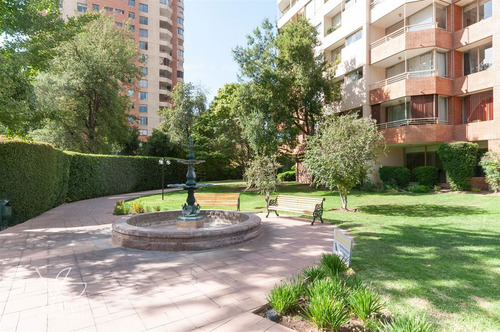 Departamento En Venta De 3 Dorm. En Las Condes