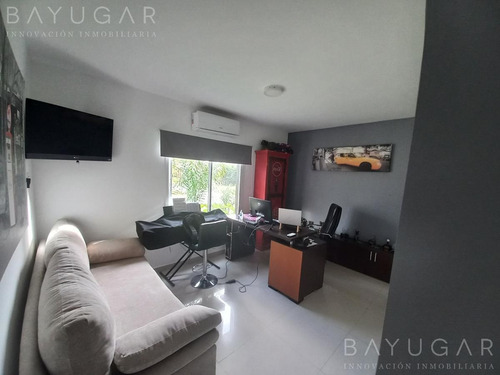 Imagen 10 de 18 de Venta | Muy Linda Casa Funcional En Altos De Campo Grande | Bayugar Negocios Inmobiliarios