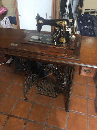 Maquina De Coser Orion Usada
