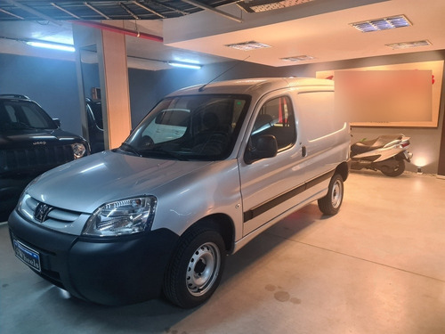 Imagen 14 de 15 de Peugeot Partner Hdi Confort