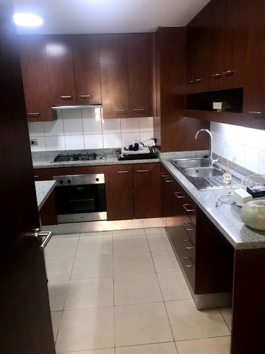 Imagen 5 de 13 de Departamento En Venta De 2 Dorm. En Las Condes