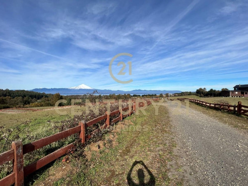 Imagen 9 de 15 de Hermoso Y Cuidado Condominio Con Vista Al Volcan Y Lago