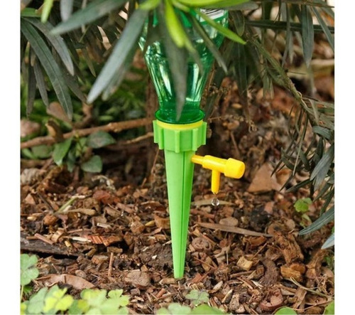 Imagem 2 de 2 de Kit 12 Gotejador Irrigador Vaso Terra Acoplável Garrafa Pet