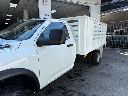 Ram 4000 5.7 Chasis Cabina Pl 4x2 Mt 2024