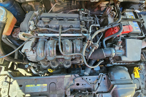 Ford Fiesta Kinetic 1.6 Design 120cv Titanium