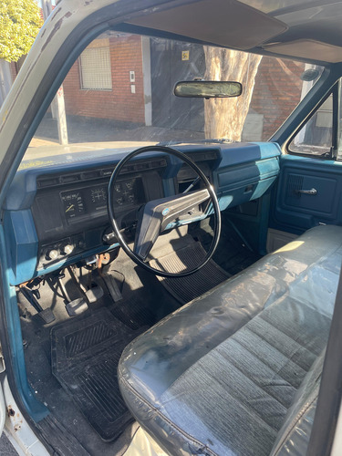 Ford F100 1983