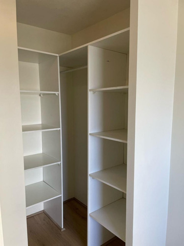 Rebajado! Departamento 2d 2b Con Balcón Metro Las Rejas