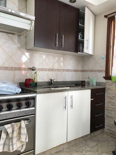 Imagen 5 de 14 de Triplex En Venta En Lanus Oeste