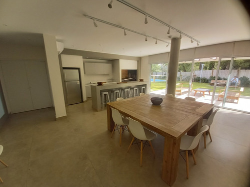 Venta Apartamento 3 Dorm 3 Baños Parrillero Carrasco Norte