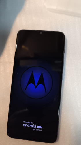 Motorola E20 Como Nuevo Gris (Usado)