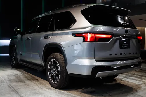 Toyota Sequoia 3.5 V6 Capstone