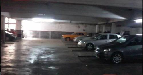 Imagen 6 de 7 de Cochera Grande Y Fija Metros De Plaza Flores. Yerbal 2500