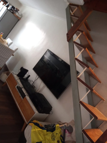 Imagen 5 de 14 de Duplex 2 Amb.y 1/2 Completo !! C/patio / Parrilla / Cochera