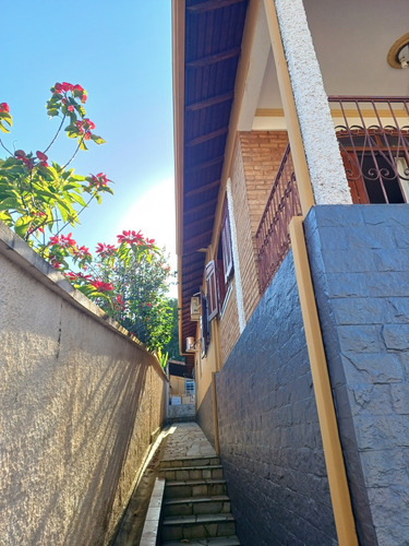 Casa 3quartos 2b