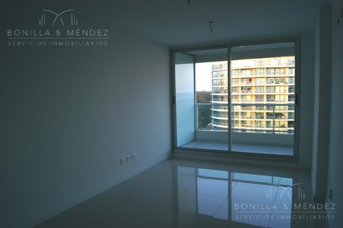 Roosevelt, Dormitorio, Baño, A Estrenar, Piso Alto! Unidad Sin Garage