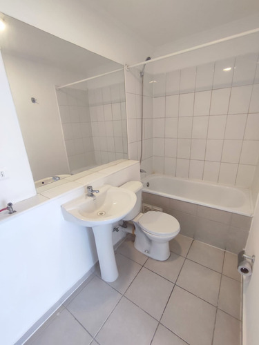 Departamento De 2 Dormitorios Y 1 Baño Recién Remodelado.