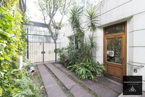 Imagen 19 de 30 de Casa Estilo Frances Con Jardin En Zona De Embajadas
