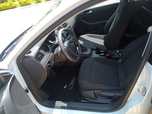 Imagen 9 de 13 de Volkswagen Jetta 2018 2.0 Tiptronic At