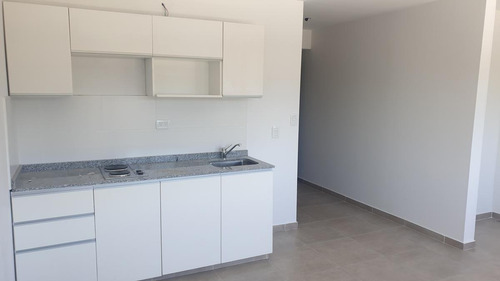 Imagen 2 de 4 de Monoambiente En Venta En Ituzaingó Norte
