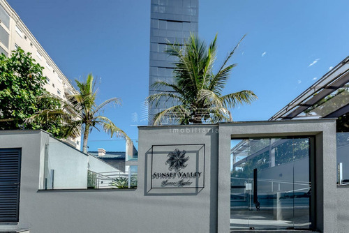 Imagem 2 de 15 de Apartamento 4 Suítes Frente Mar Canto Da Praia - 2702
