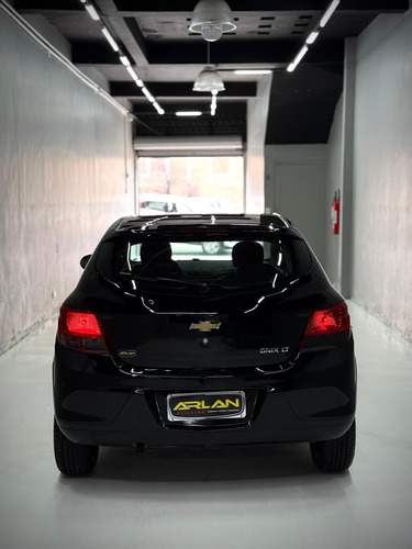 Chevrolet Onix 1.4 Lt Aut. 5p